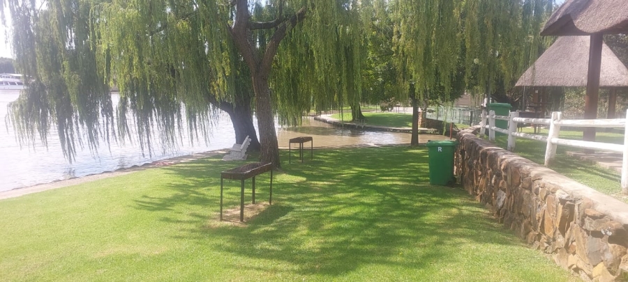 3 Bedroom Property for Sale in Edge On the Vaal Free State
